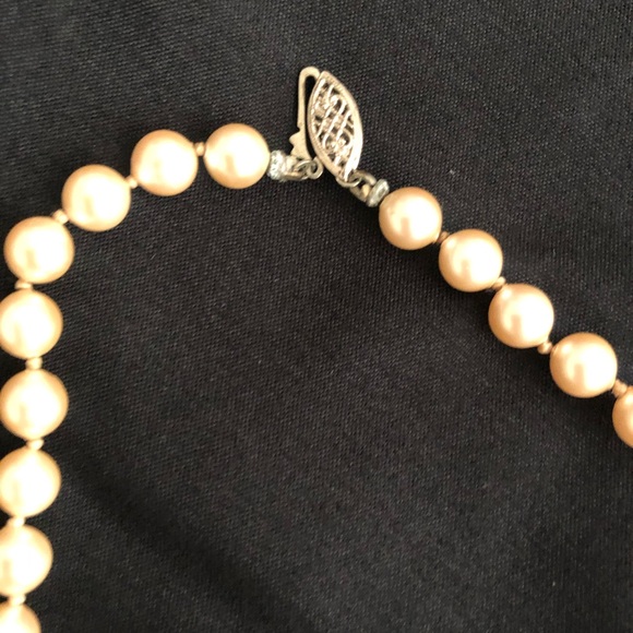 SPECIAL! Any 2 for 20, 3 for 26! Faux pearl ivory  strand, 24 inches undone - Picture 3 of 4